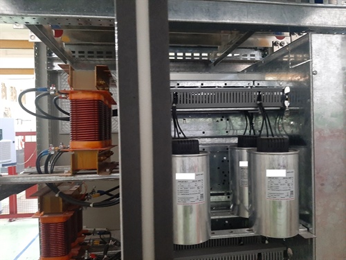 در چه مشاغل یا وسایلی نیاز به استفاده از بانک خازنی است