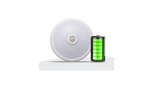 چراغ اضطراري سنسوردار 15 وات SMD (داراي باطري ) نور استاندارد برند شیله